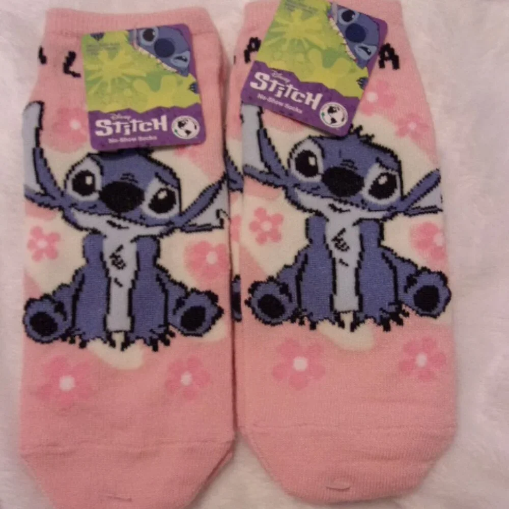 Lot of 2 Stitch No show socks New with tags
